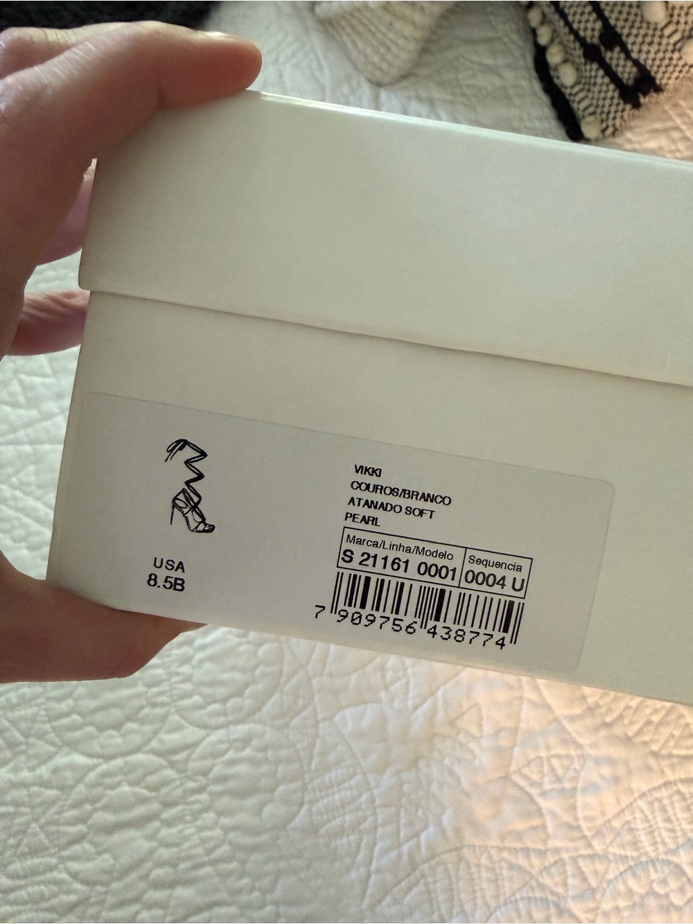 SCHUTZ Pearl/Ivory Vikki Lace-Up Stiletto Sandals with Gold Accent sz 8.5 - Picture 3 of 3